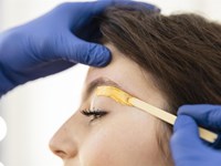 Beneficios de la depilación facial con cera